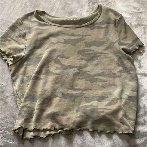 American Eagle camo shirt